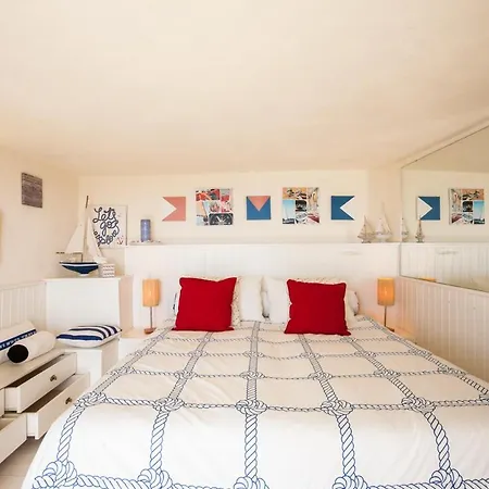 Hoyagrande Sleeps 10 With Pool Air Con And Wifi Willa *