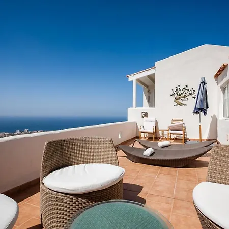 Hoyagrande Sleeps 10 With Pool Air Con And Wifi *