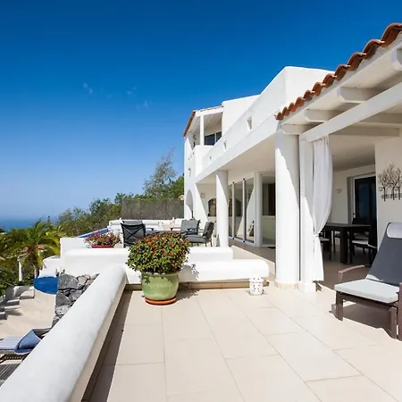 Hoyagrande Sleeps 10 With Pool Air Con And Wifi Villa Hoya Grande (Tenerife)