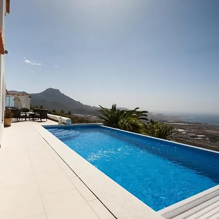 Hoyagrande Sleeps 10 With Pool Air Con And Wifi Villa *